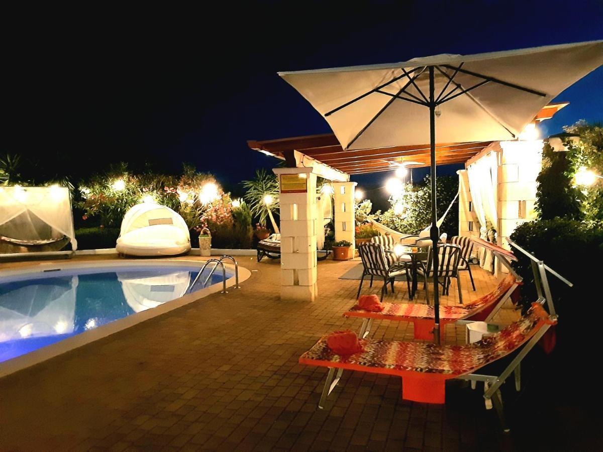 Bed and Breakfast Mirella Charming Alberobello Exterior foto